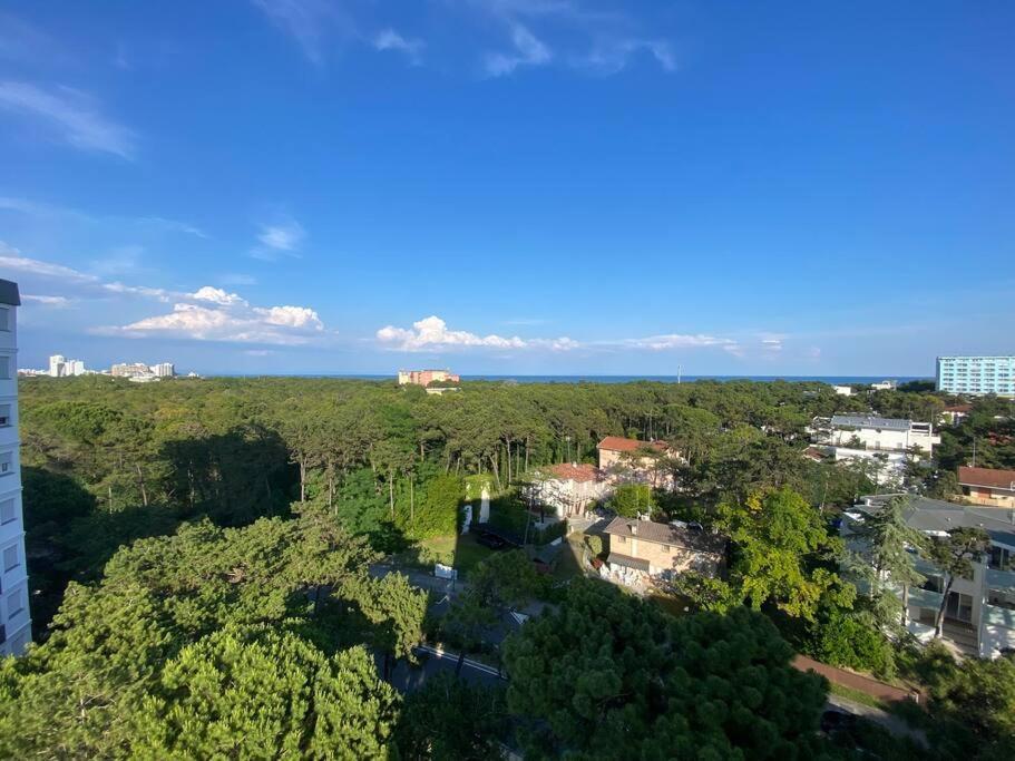 Appartamento Con Vista Panoramica E Piscina Lignano Sabbiadoro Exterior photo