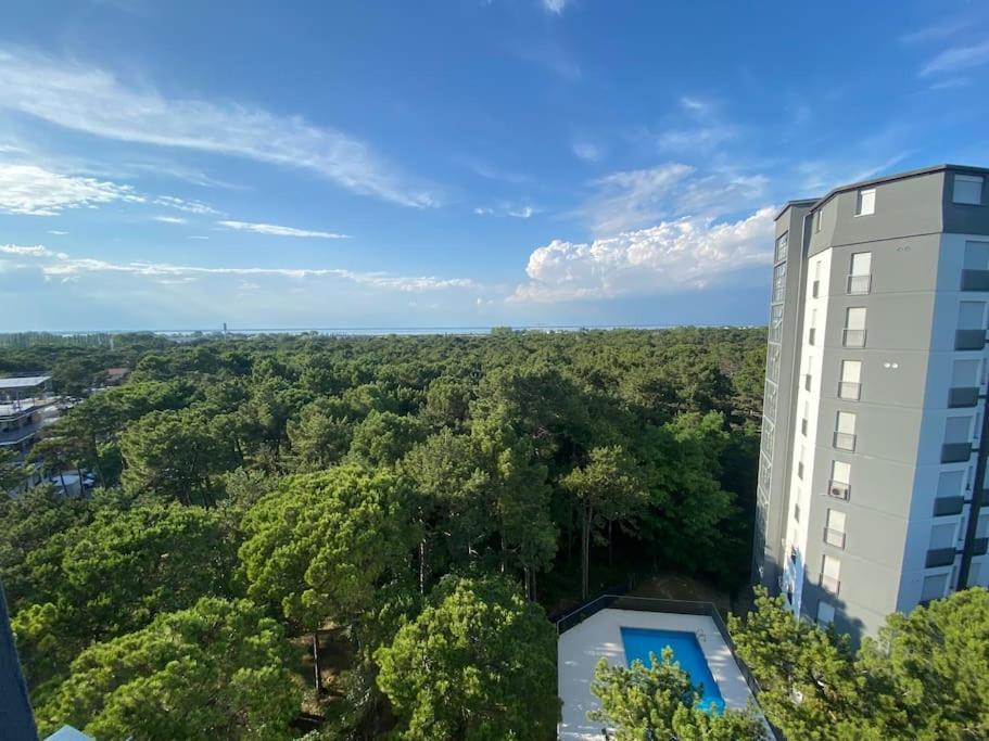 Appartamento Con Vista Panoramica E Piscina Lignano Sabbiadoro Exterior photo